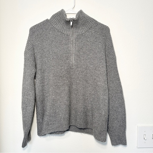OLD NAVY • 1/2-Zip Shaker-Stitch Pullover for Women - Picture 3 of 6